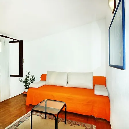 Mira Apartmán *